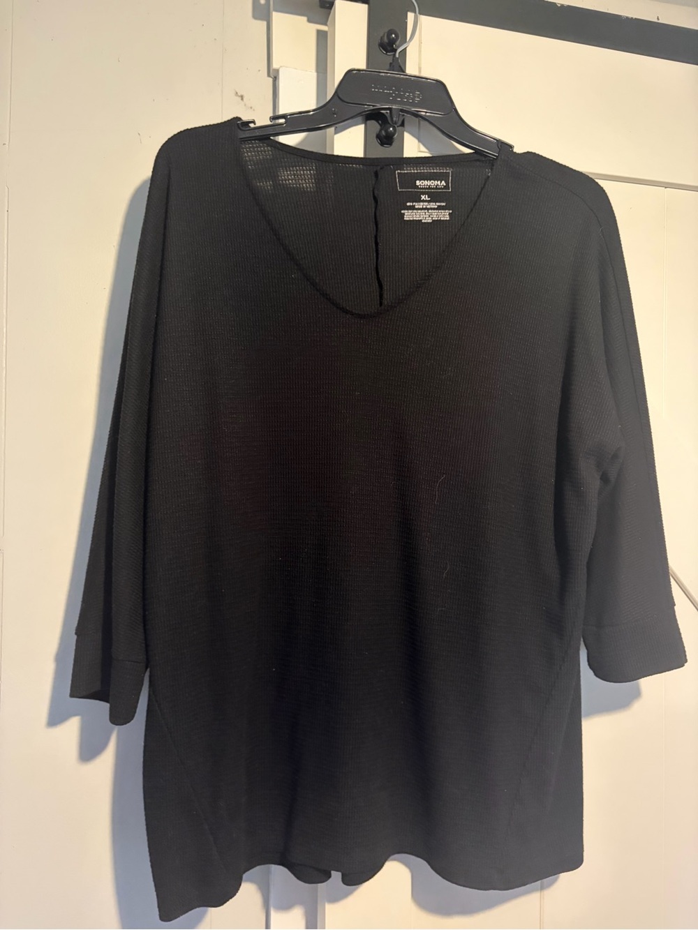 Sonoma Black V-Neck Long Sleeve Knit Top